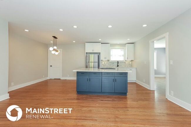 Photo - 1523 Dugger Dr