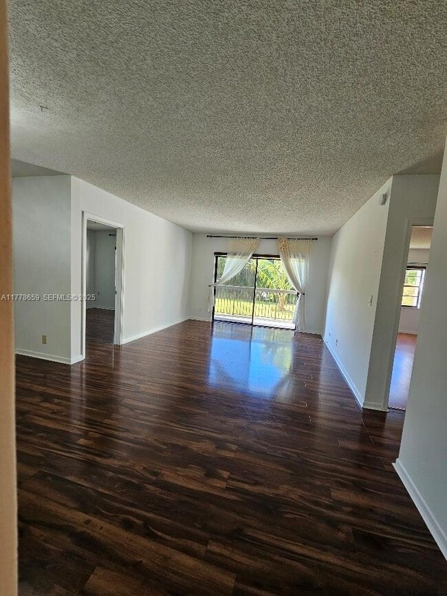 Photo - 1301 NE 7th St Unit 112