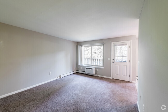 1 BR, 1 BA