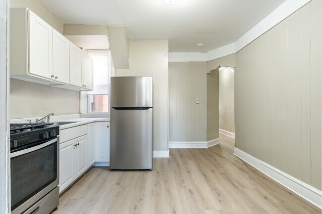 Photo - 3864 W Girard Ave Unit 2nd Floor - B1-B2