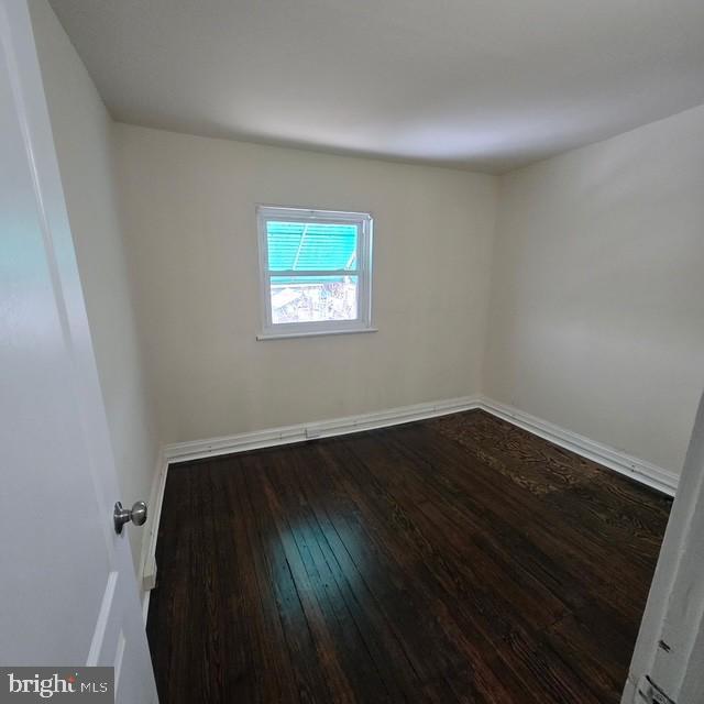 Photo - 3030 Martha St