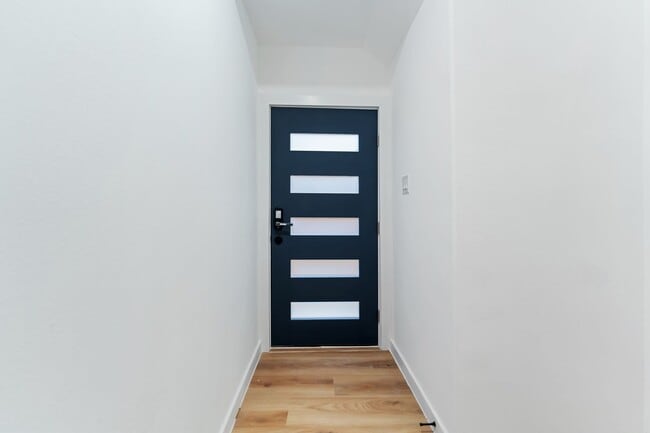 Photo - Stunning Duplex with Garage & Modern Finishes