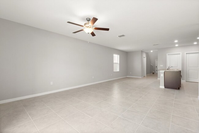 Photo - LIKE NEW 5 Bedroom Home for RENT in Touchstone