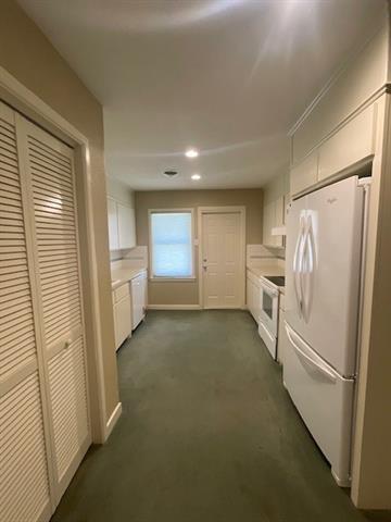 Photo - 1142 Highland Ave