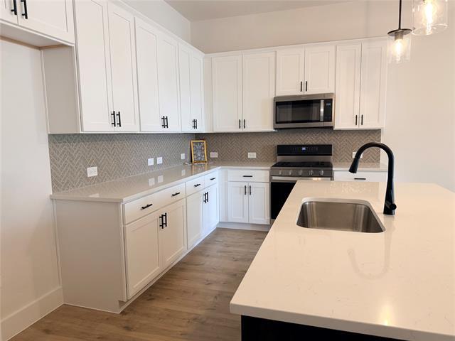 Photo - 1308 Arkansas Spgs St