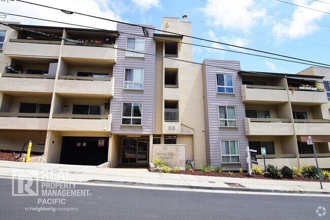 Building Photo - Bright & Spacious 1-Bedroom in Prime Oakla... Rental