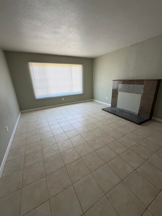Photo - 2061 Matson Dr