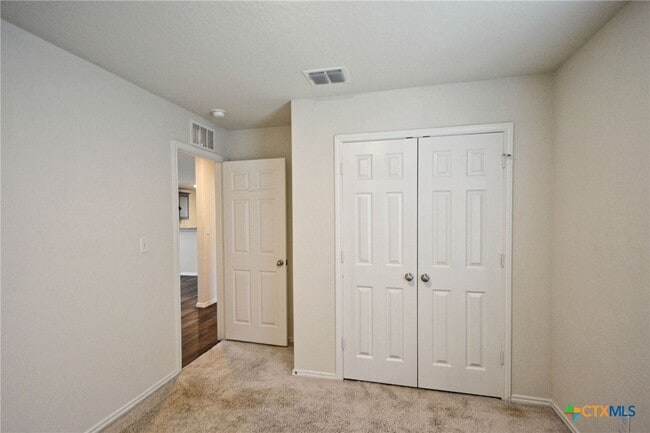 Building Photo - 430 Russian Sage Rental