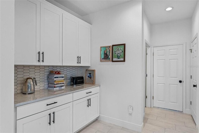 Photo - 7902 Syracuse Dr