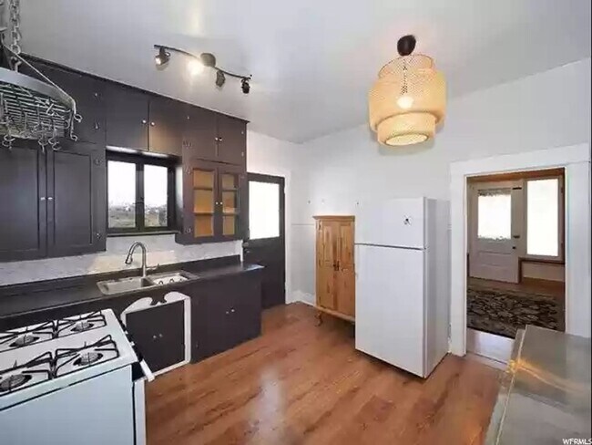 Photo - 620 S 900 E Unidad A