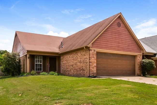 5378 Russell Dr