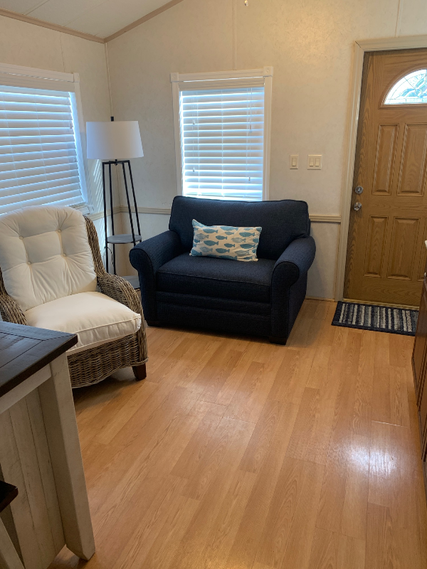 Building Photo - 2580 NE Indian River Dr Unit 7