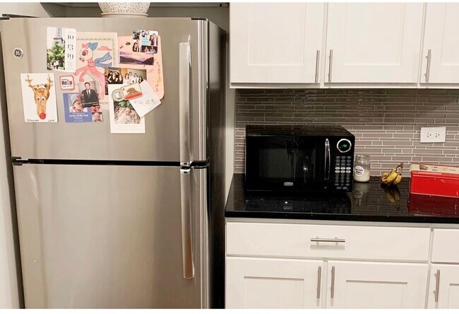 Photo - 728 W Roscoe St Unit 2E