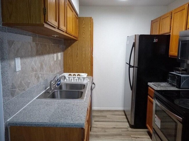 Photo - 3115 Helms St Unit 308