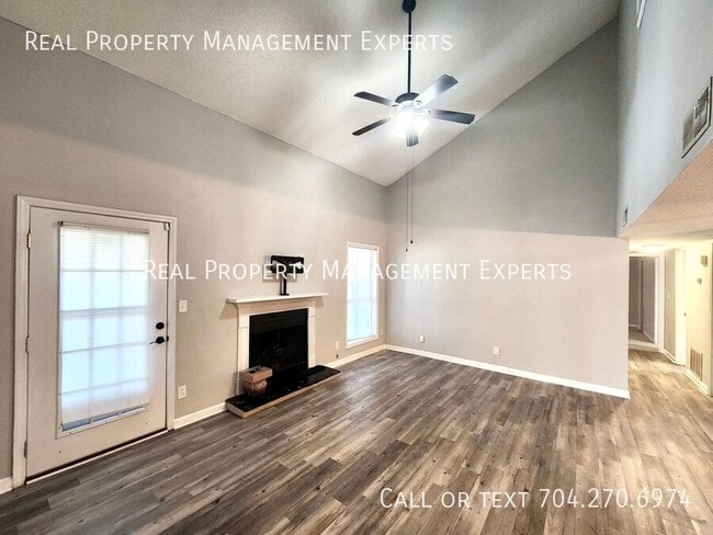 Photo - 6022 Winged Elm Ct