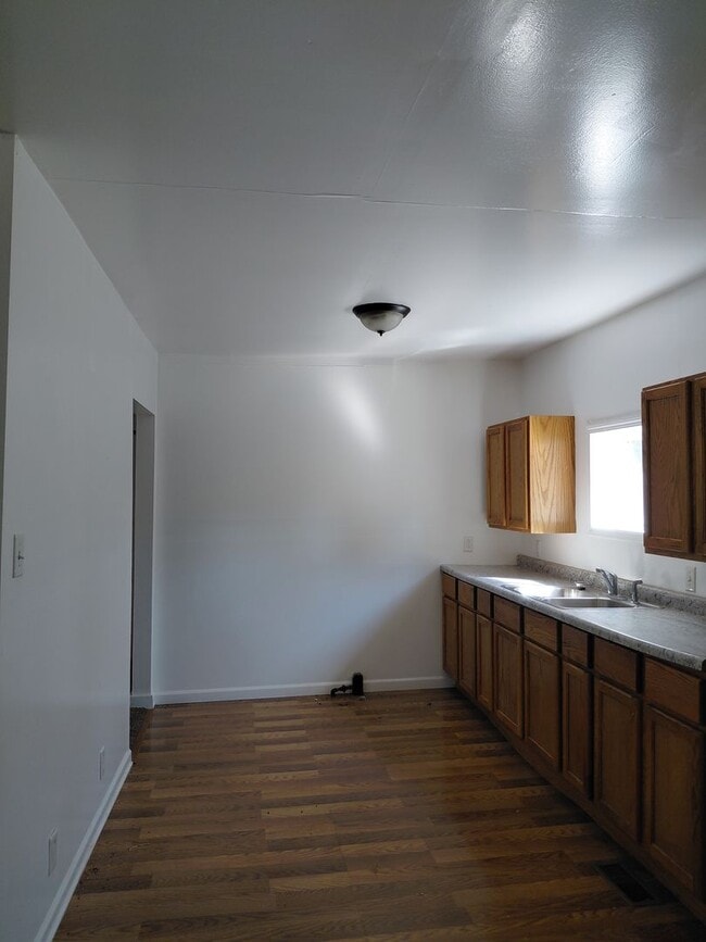 Photo - 2820 SE Massachusetts Ave Unit 1