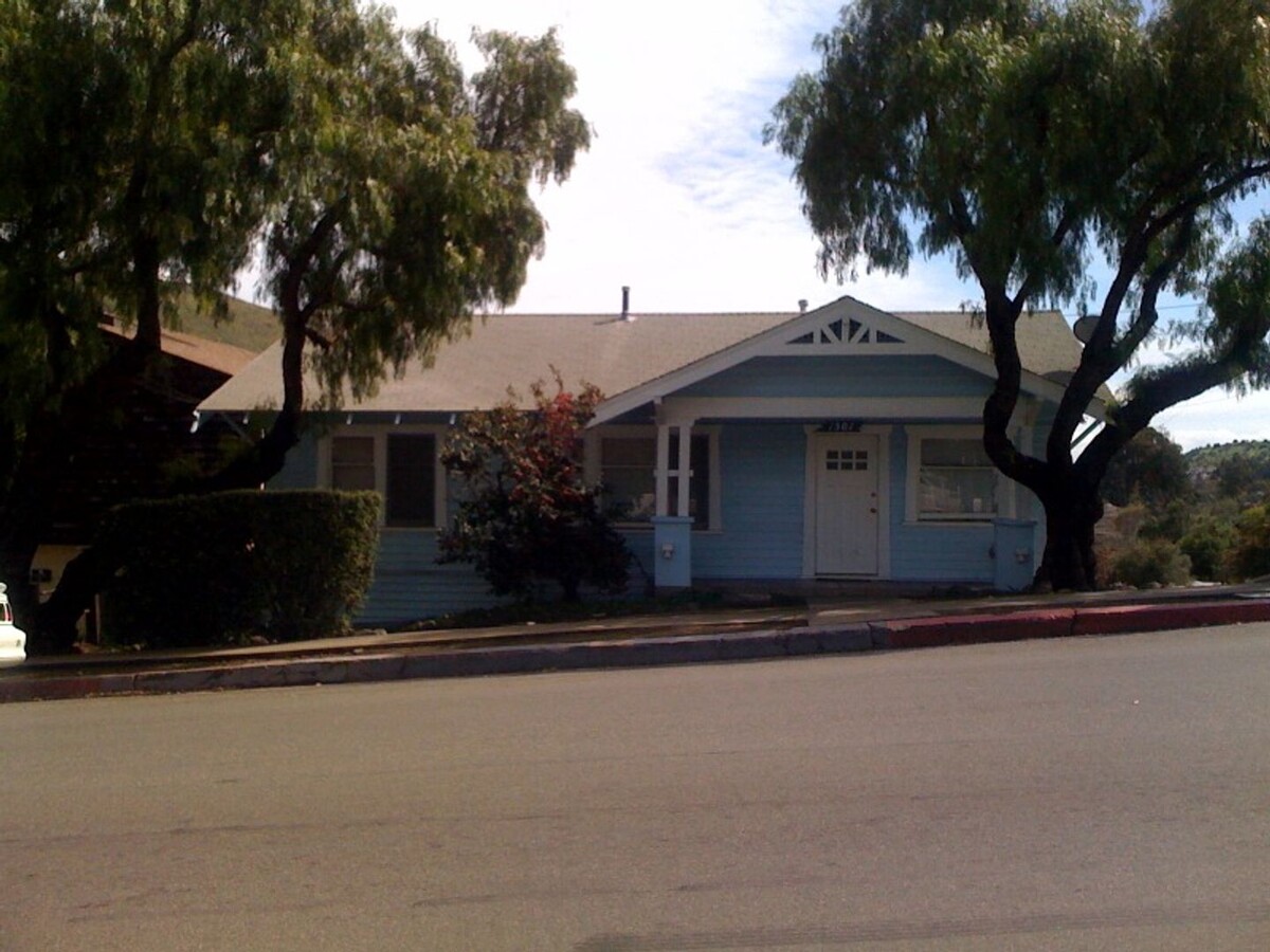 4 Bedroom House Within a Mile of Cal Poly! - 4 Bedroom House Within a Mile of Cal Poly!