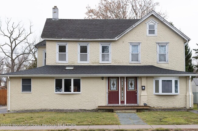 Photo - 9 Main St Townhome