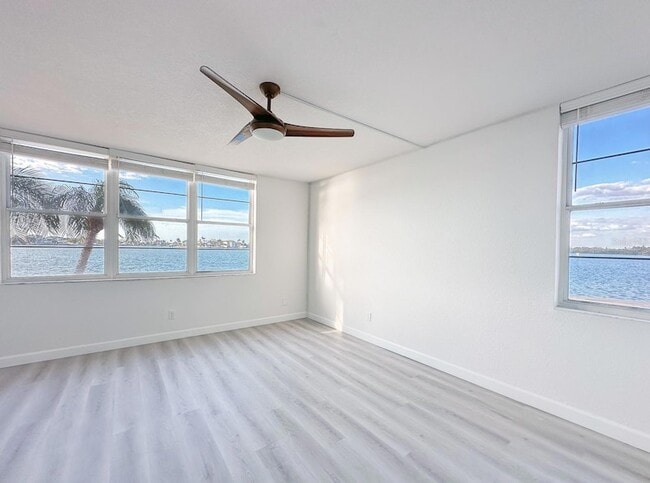 Photo - 7910 Sun Island Dr S Unit 101