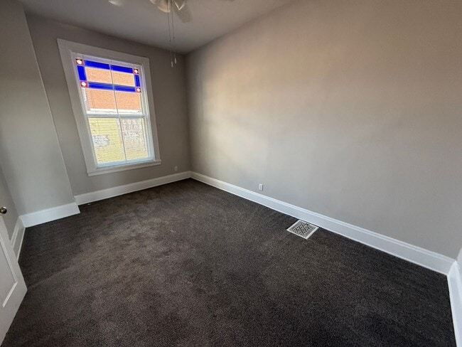 Photo - 112 W Nixon St