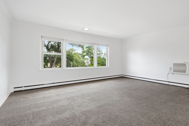 Photo - 2726 N Nordica Ave Unit 3