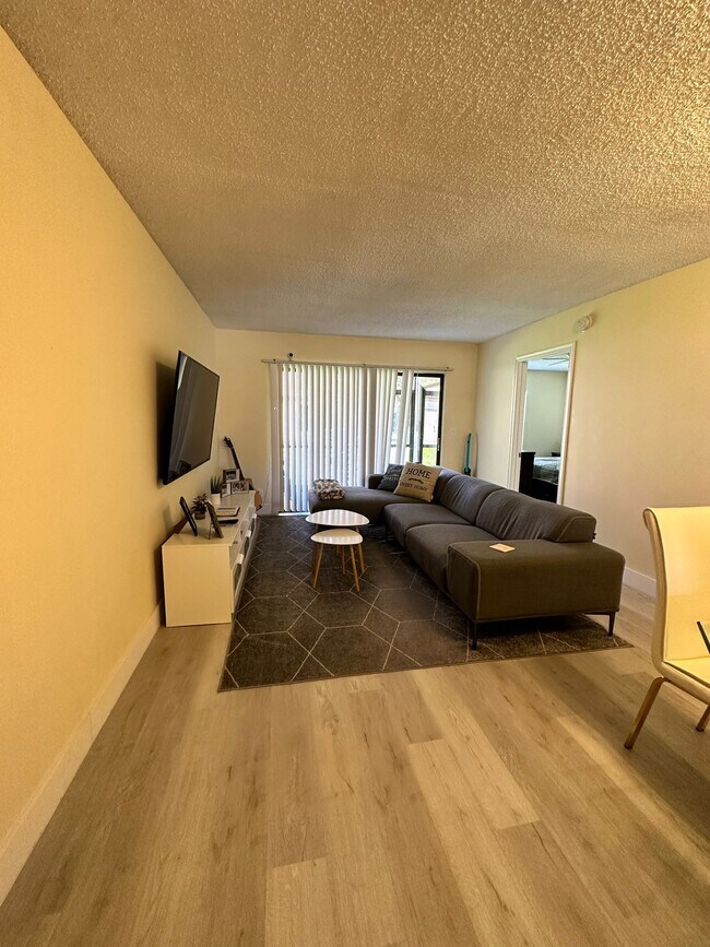Photo - 3350 Jaywood Ter Unit j123