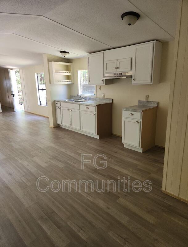 Photo - 325 Coleman Rd