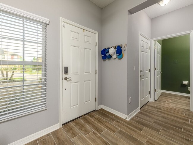 Photo - 29844 Southwell Ln