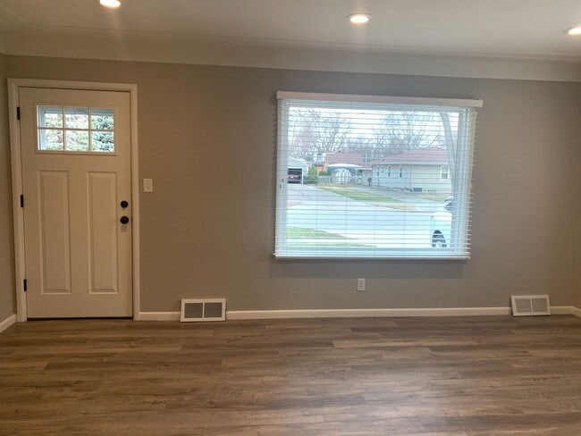 Photo - Completely remodeled 4 bedroom home! Hudsonville Schools