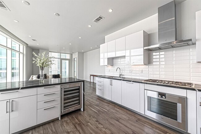 Photo - 4521 San Felipe St