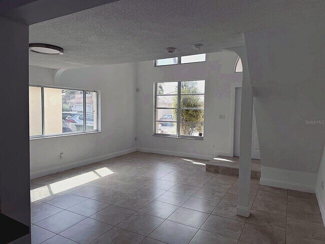 Photo - 114 Danielle Ct