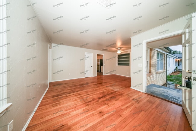 Photo - 3232 NW 47th St