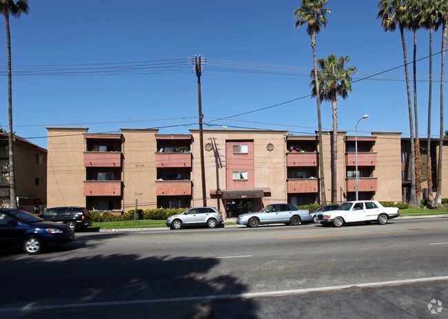 Victoria Apartments