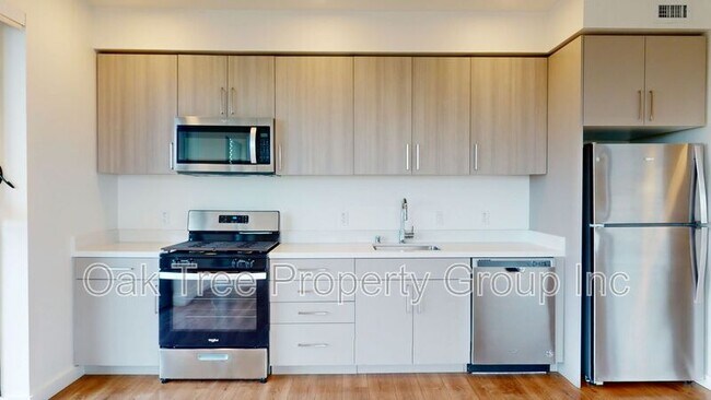 Photo - 532 Union St