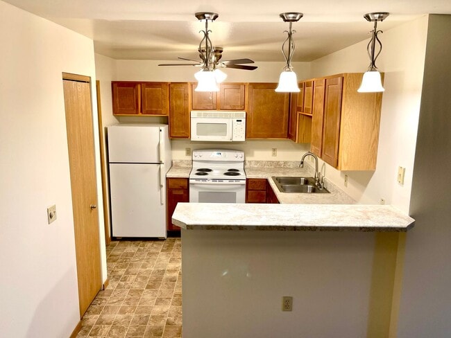 Photo - Stone Creek Apartments