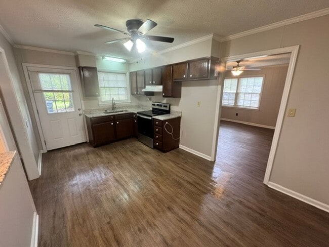 Photo - 204 Bonaventure Dr