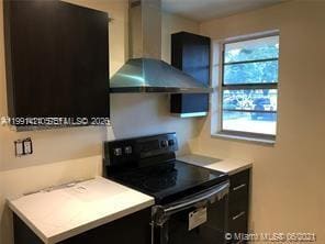 Building Photo - 1540 NE 191st St Unit 125