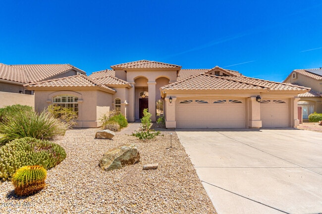 Building Photo - 13793 E Lupine Ave