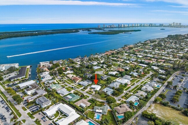 Photo - 130 Gulfstream Rd