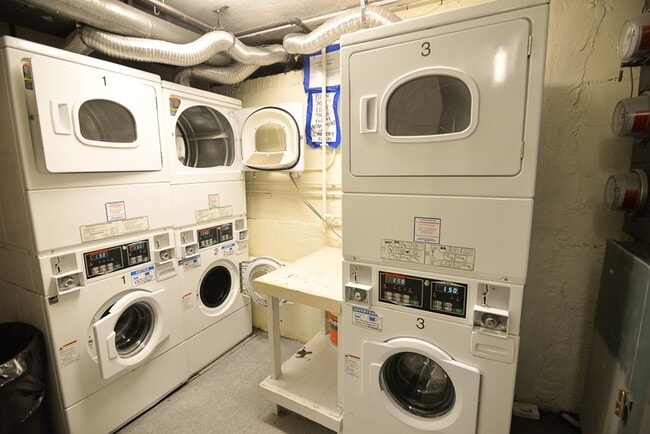 Photo - 20 Radcliffe Rd Unit 402