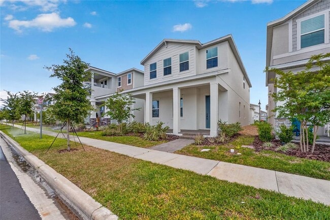 Building Photo - 15174 Field Daisy Dr