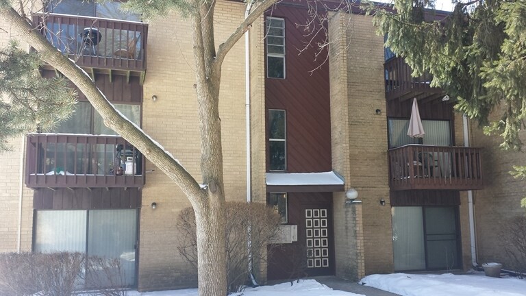 Photo - 1217 S Forums Ct Apartments