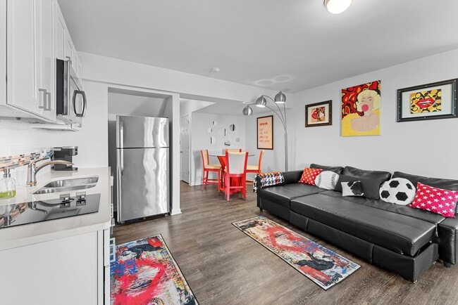 Photo - Grand View 115 Unit 2