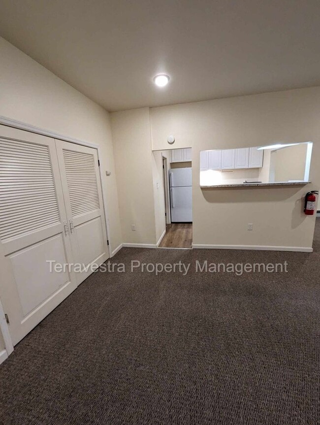 Photo - 6 S Main St Unit B