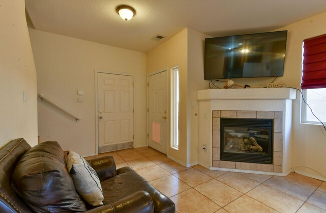Photo - 13615 Shaffer Ct SE