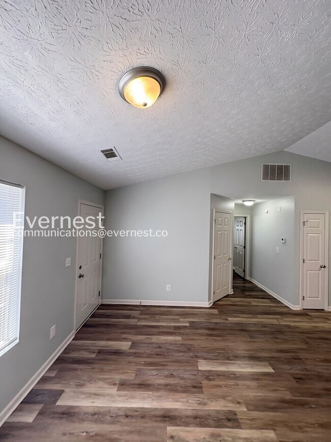 Photo - 1230 Creek View Ct