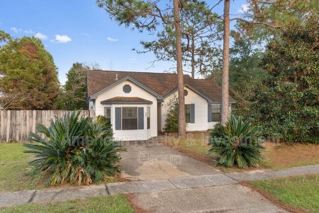 Building Photo - 333 Hudson Dr Rental