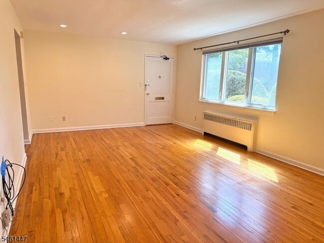 93 Troy Dr Unit A