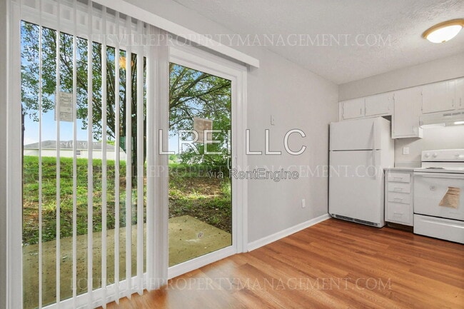 Photo - 621 Westport Rd Unit 3