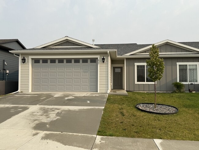Building Photo - 817 Mission Oaks Dr Rental